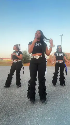 Ridinggg🐎🤠 💗w/ @Ykeilah Surratt @Laila💕  DC: @too.gl074 #viral #viralvideo #fyp #fypシ゚viral #fypシ 
