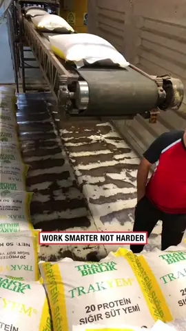 Work smarter not harder 🤷 (🎥: @taner_34_acar) #ladbible #worksmarternotharder #funnyvideos😂 #worklife