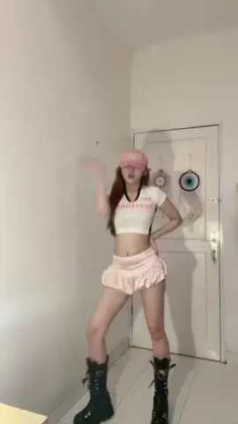 WHO wanna rock with @JENNIE @JENNIE HQ 💋💯 #likejennie#jennie#dance#caith