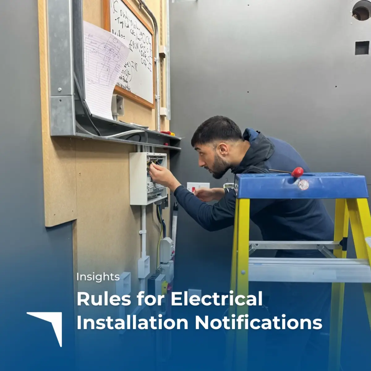 Not all electrical work needs approval, but some tasks must be notified to building control or done by a registered electrician!💡 Know the rules & stay compliant—read our full guide via the link in bio ⬆️ #Electricians #ElectricalRegulations #Logic4training