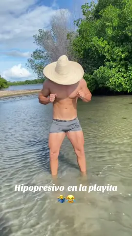Entrenando en la playa 🏋️‍♀️🤷‍♂️ #parati #ejercicio #playa #venezuela 