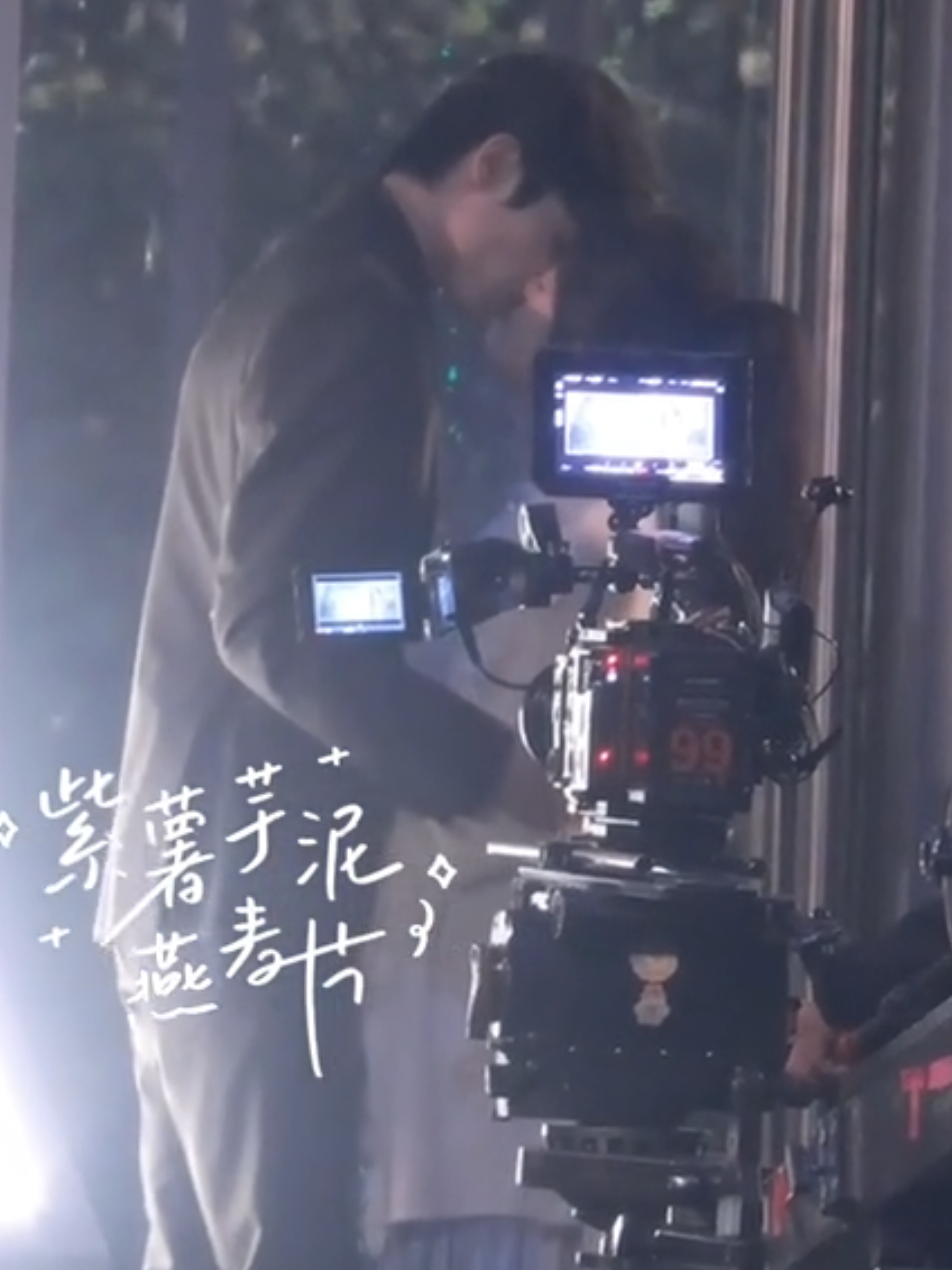 OMG..kiss again 🫣🤭 #zhaojinmai #zhaojinmai赵今麦 #angelzhao #songweilong #songweilong宋威龙 #shineonme #blazingsunlight #cdrama 