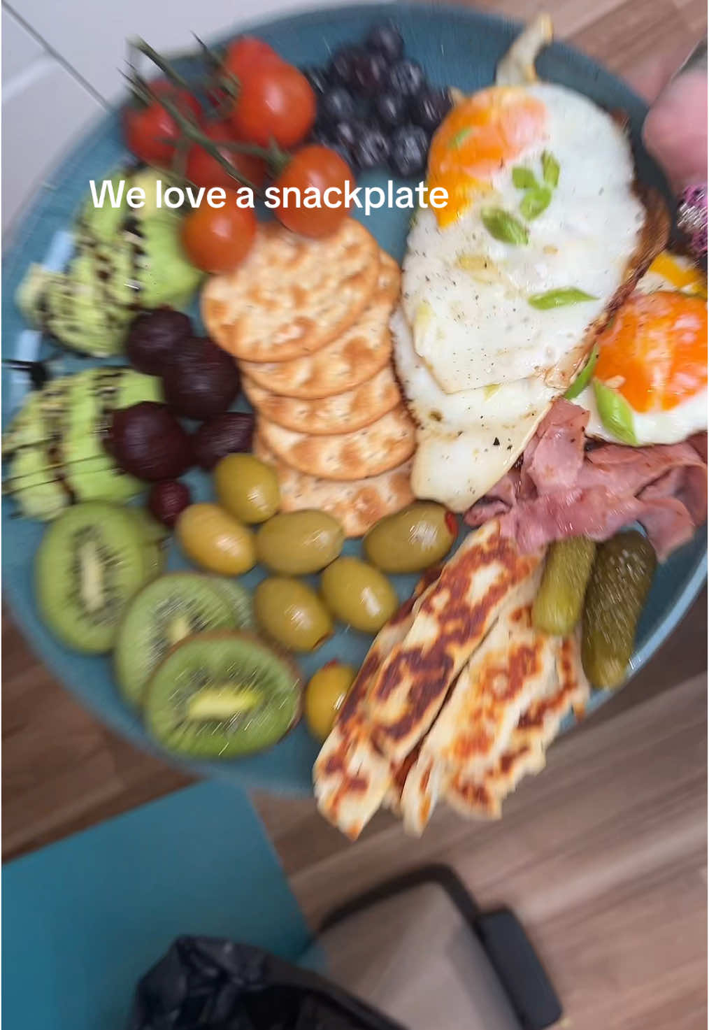 More of a meal tbh but get that protein and those nutrients #snackplate #lunch #babe #jt #Summer #skinny 