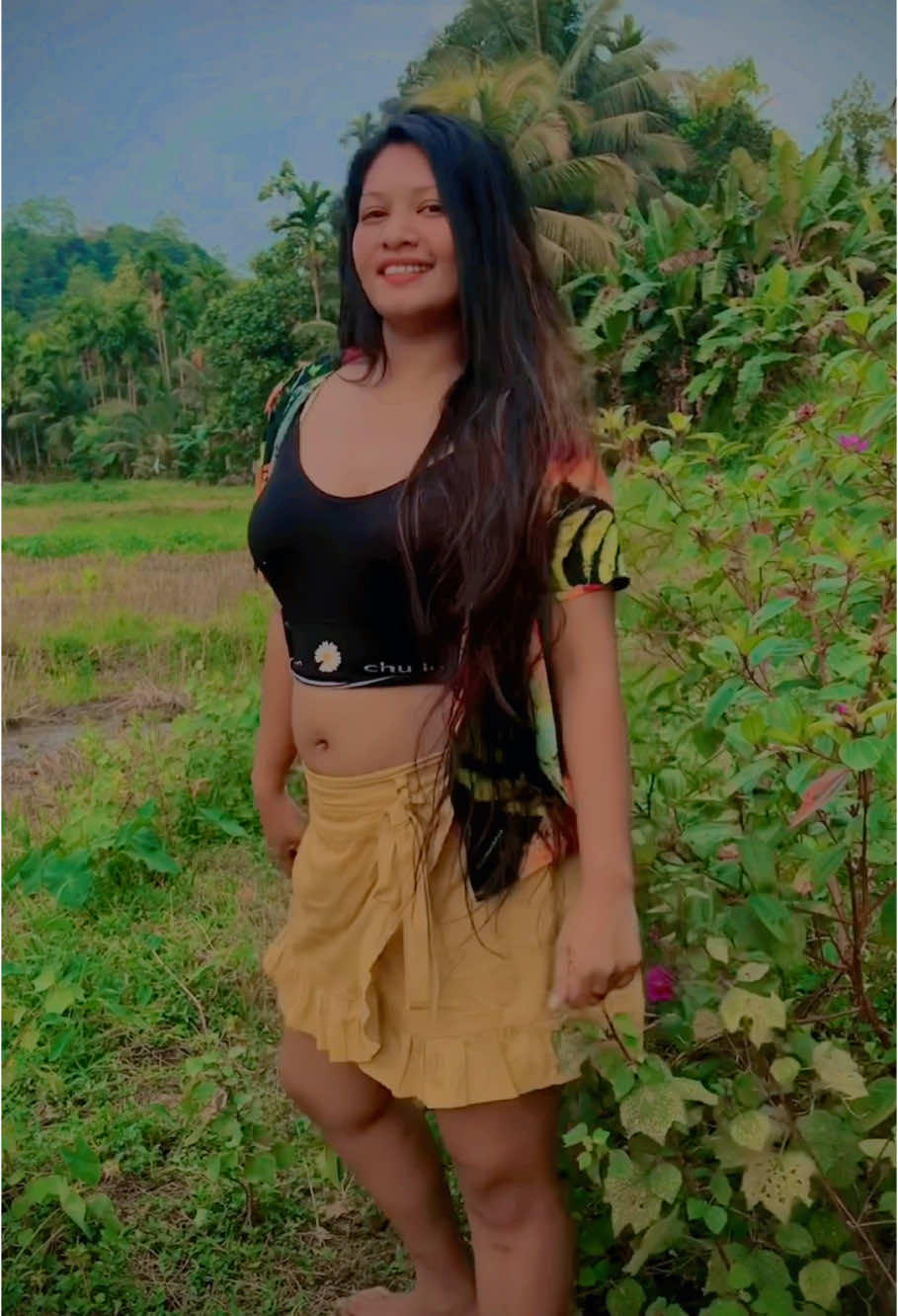 ගමේ ගෑනු ගැන#viral #trending #foryou #foryoupage #funy #tharuwithtiktok 