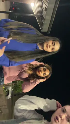 the trio is back together school fashion show 💀 @lois ྀིྀི @aishamalik07x #theweeknd #icantfeelmyface #triofriendgroup #trio #friends #fyp #foryou #forupage #xyzabc #Scotland #school 