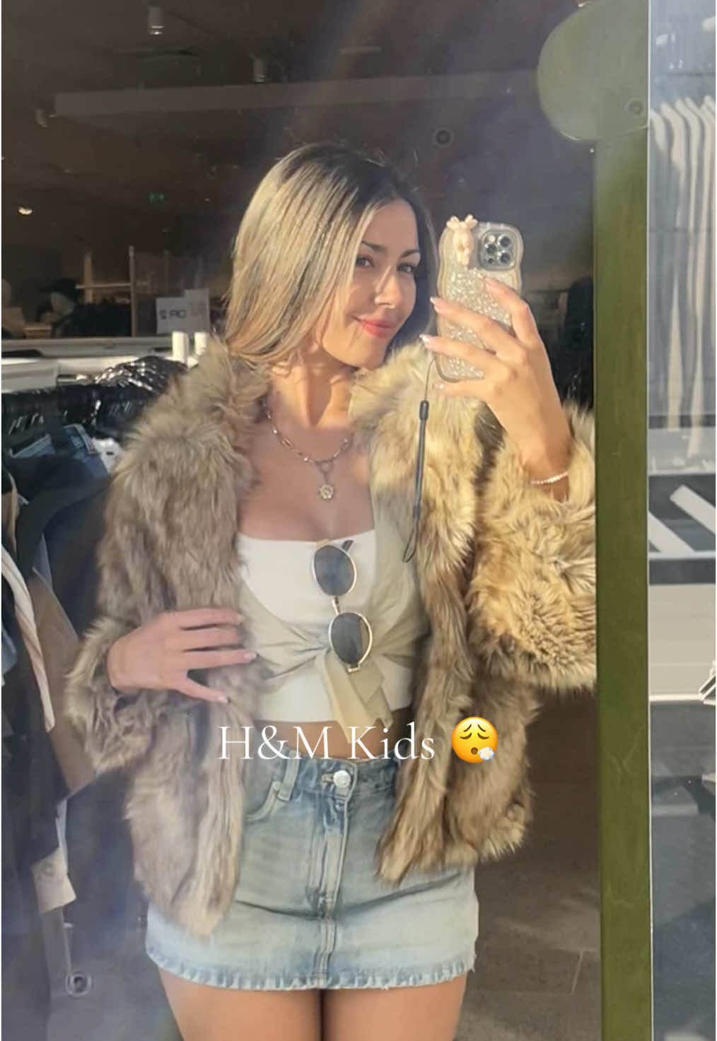 De madre leona en zona kidsss 🦁 #fyp #hym #tryon #tryonhaul #outfitinspo #chile 