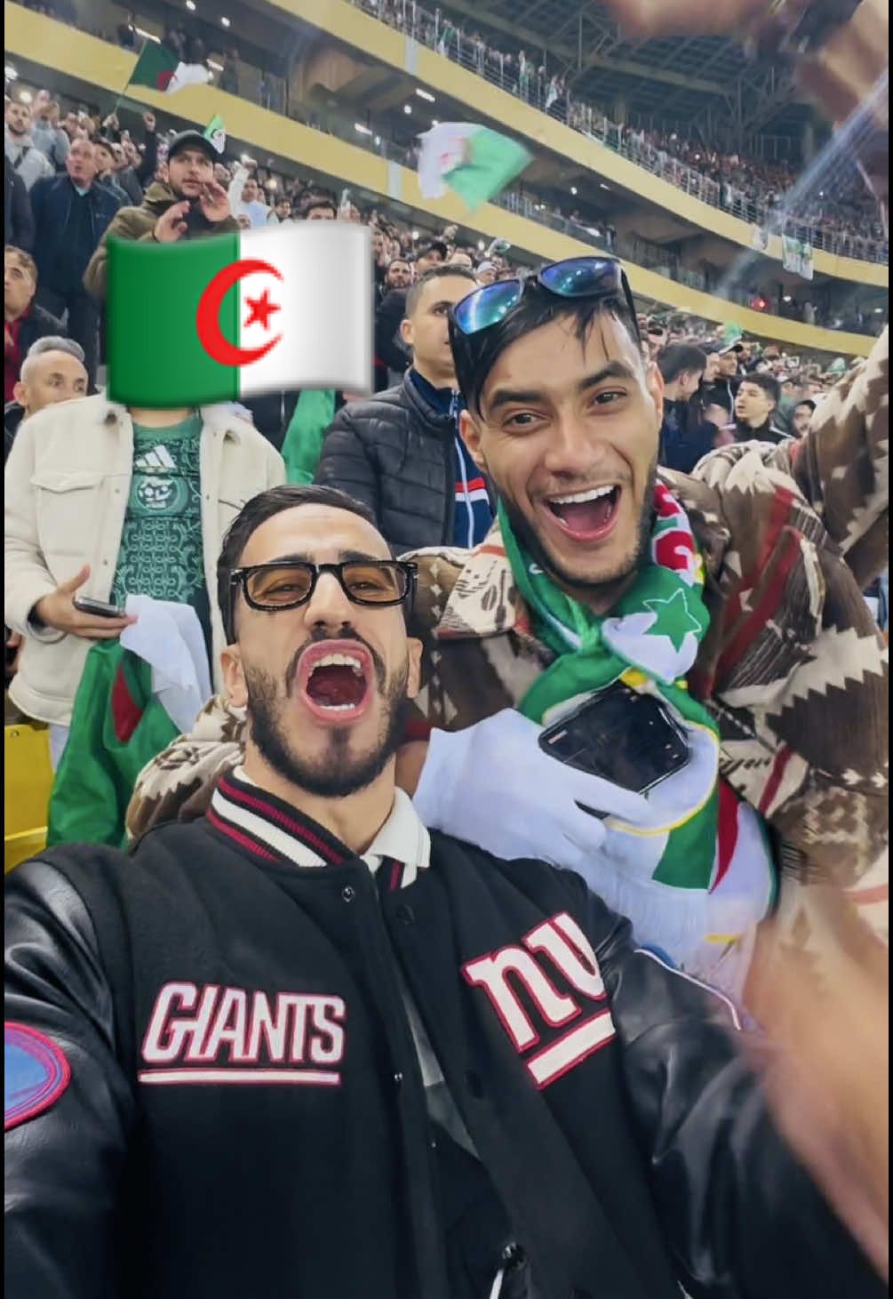 The biggest Algerian flag 🇩🇿 ever. #algeria #fyp @menez..19