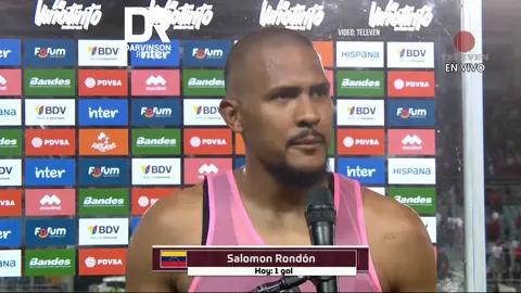 Salomon Rondon no contuvo las lagrimas ante la pregunta de un periodista El delantero de la selección de fútbol de Venezuela (la Vinotinto), Salomón Rondón, no pudo contener las lágrimas cuando le preguntaron qué tan importante es estar en la Copa Mundial de la FIFA 2026 Fuente:  Periodista Darvinson Rojas @anghello 