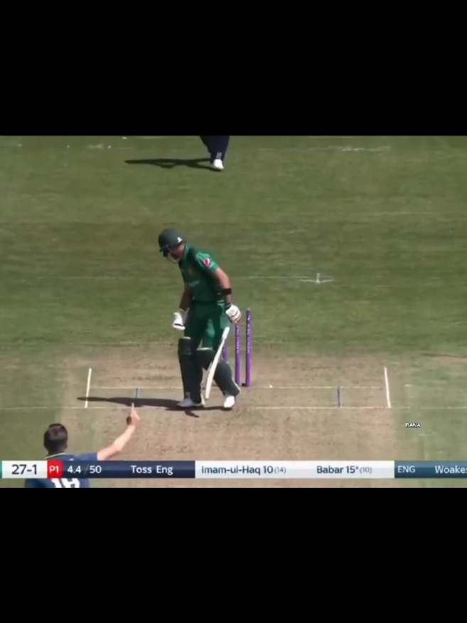 Babar Azam vs Chris Woakes. Runs - 142 Dismissals - 5 Avg - 28.4 But Babar Azam is the owner of Chris Woakes. 🥶🔥 #kingkohli #ViratKohli #gobersons🤡 #jutt18 
