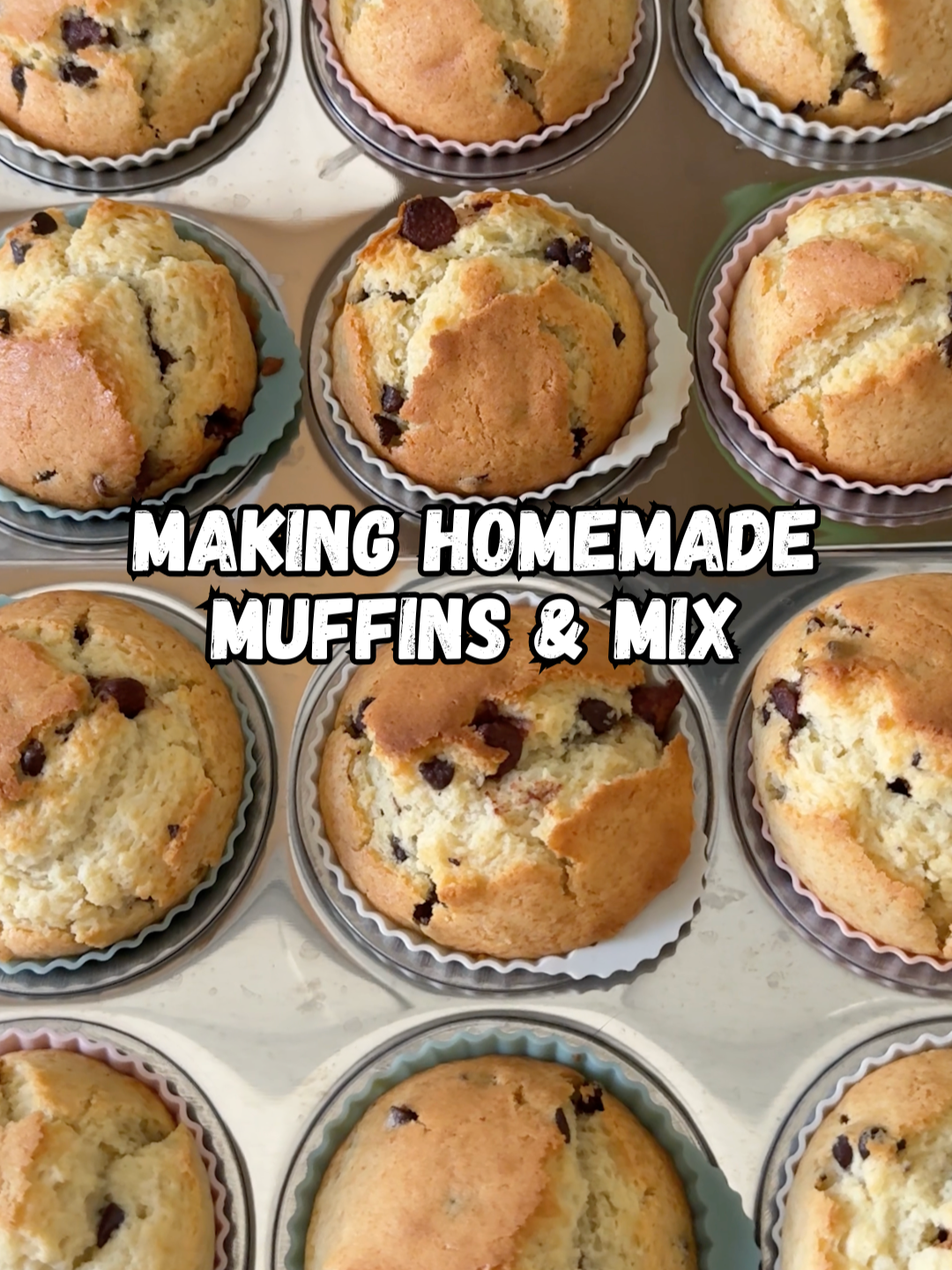 Muffin Mix ✨ To Make Mix: 5 cups all purpose flour 2 cups white sugar 3 tbsp baking powder 1 tbsp salt (half gallon jar) To Make Muffins: 1 cup milk 1 egg 1/2 cup melted butter 3 cups dry mix 1 cup to 1 1/2 cups of inclusions (berries, chocolate chips, etc.) Bake at 400F for 17-20 minutes.  Makes 12 muffins. The muffin mix label is available on shop! #Eco #Ecofriendly #Homemade #HomemadeKitchen #HomemadeKitchenRestock #KitchenRestock #LowWaste #EasyRecipes #Recipes #PantryRestock #PantryMix #MuffinMix #HomemadeMuffins