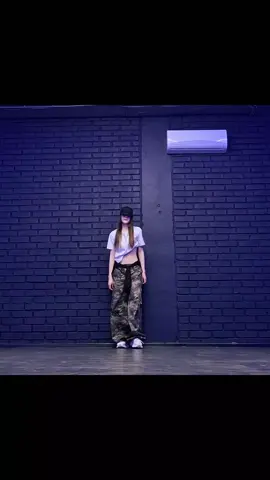 slaying  #eureka #zico #fyp #dance #foryoupage #viral #coverdance #fypシ゚ 