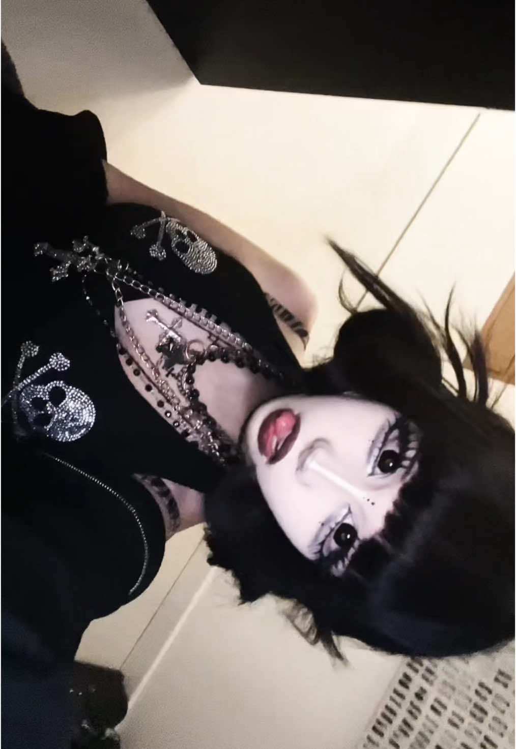 🖤🖤🖤 #alttiktok #alt #alternative #alternativefashion #altgirl #alternativegirl #alternativetiktok #fyp #fyppp #foryoupage❤️❤️ #viral_video #viralvideos #viralditiktok #vkei 
