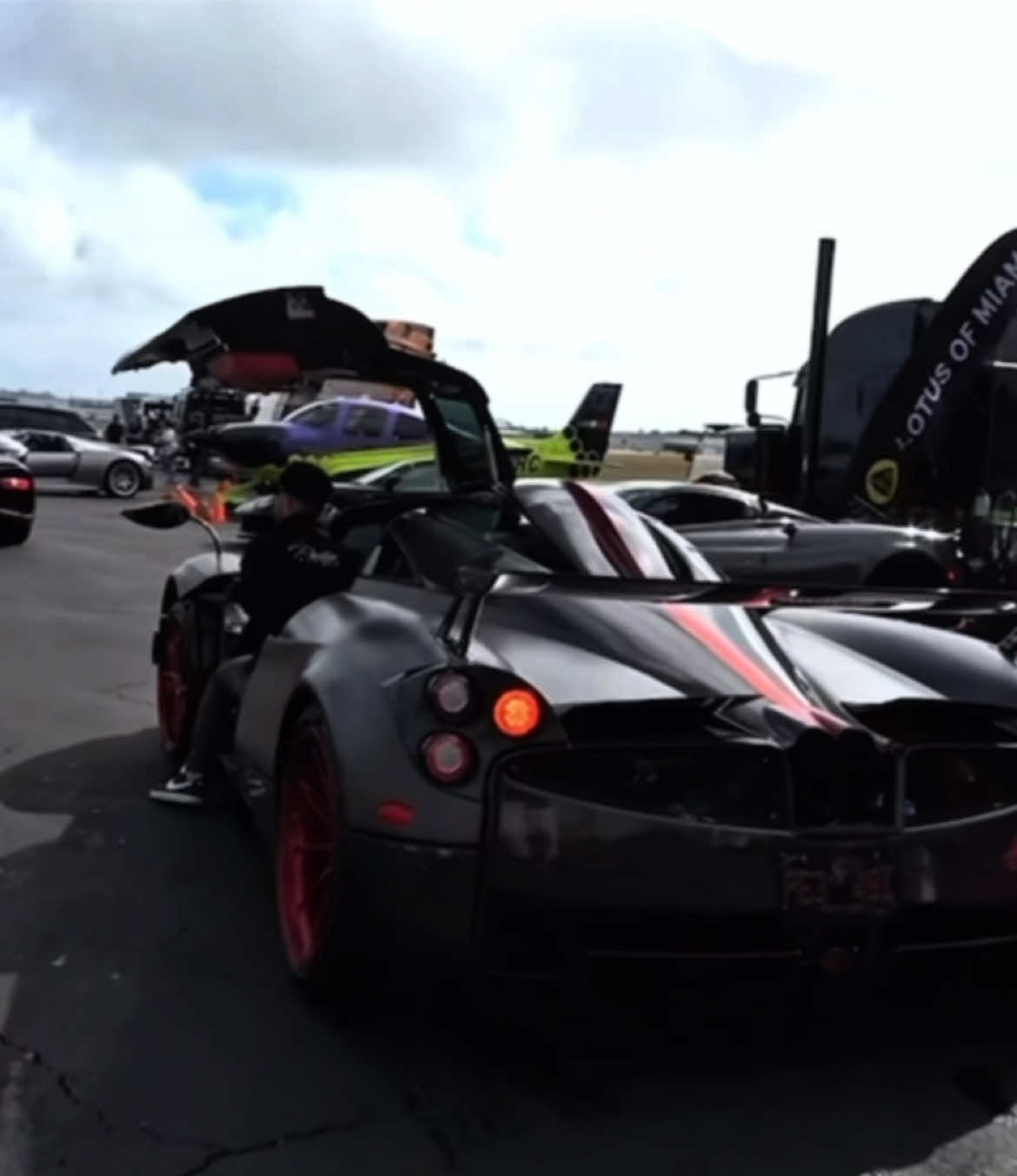 #calientex #hypercars#supercars#caredit#stunningfat#carrosfunkz#editcars
