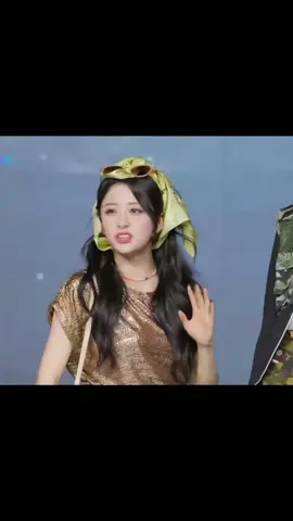 مدري شسويت #lesserafim #eunchae #sakura #chaewon #kazuha #yunjin #foryoupage #fyp #fyppppppppppppppppppppppp #funny #foryou 
