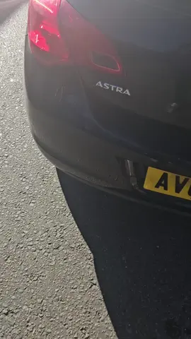 School run queue  #like4like #girl #video #slowmo #funnyvideos #likeforfollow #school 