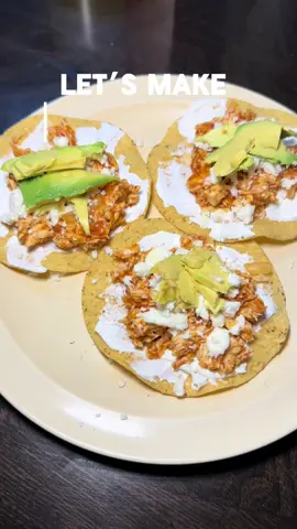 Let’s make tinga de pollo 🤌🏽 #mexicanfood #FoodTok #recipes #lifewithmmel #rgv956