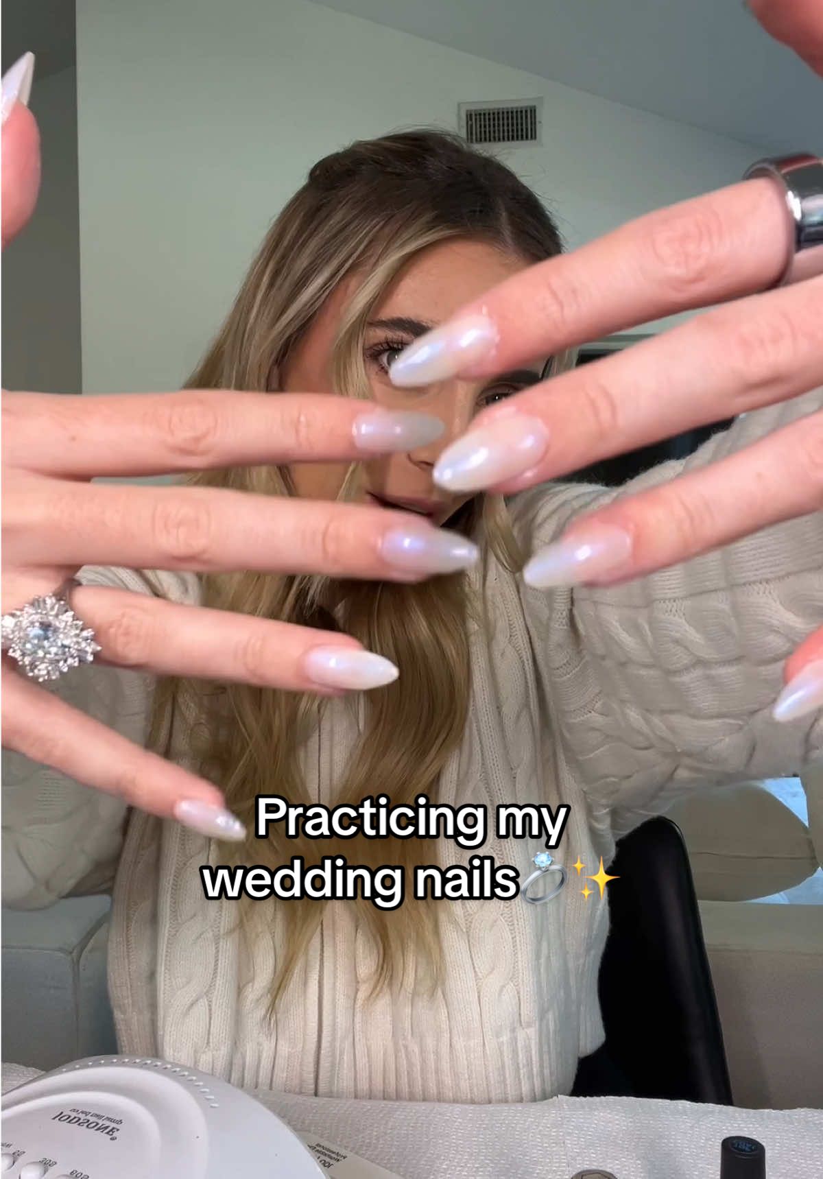 What other wedding nails should I try?🤍💍 @lemme #lemmepartner 