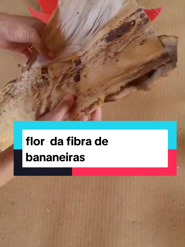 #art,flor  feita da fibra  de  bananeiras. 