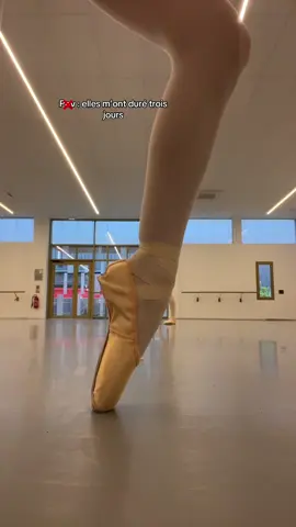 @Romane ⭐️ derrière #fyp #dancer 