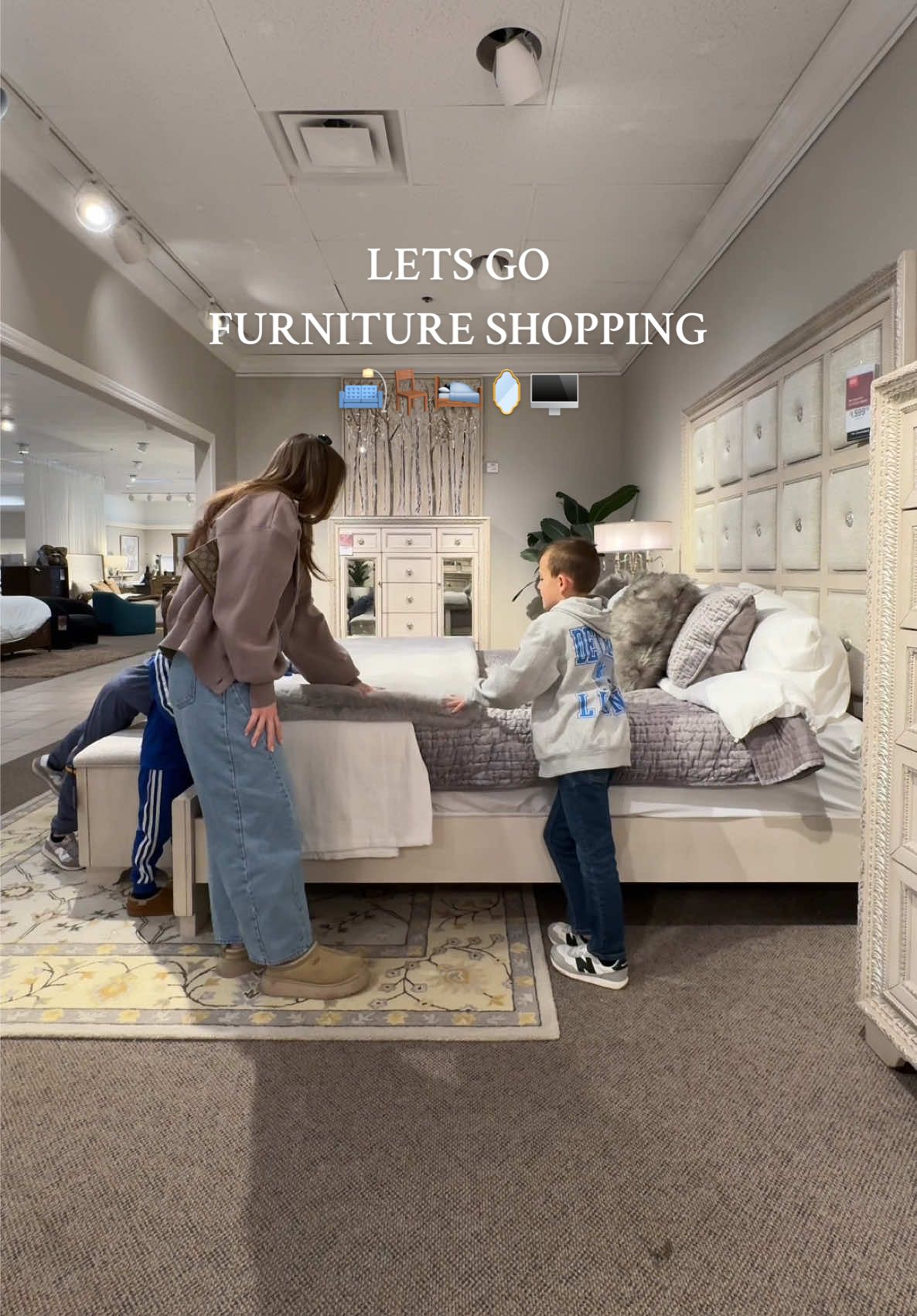 Please let me know if you guys know any good places for kids beds😬  @Value City Furniture 