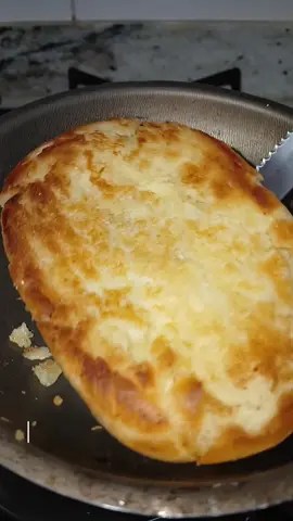 Jeito de certo de fazer pão com manteiga. Você concorda? #dicas #receita #comida 
