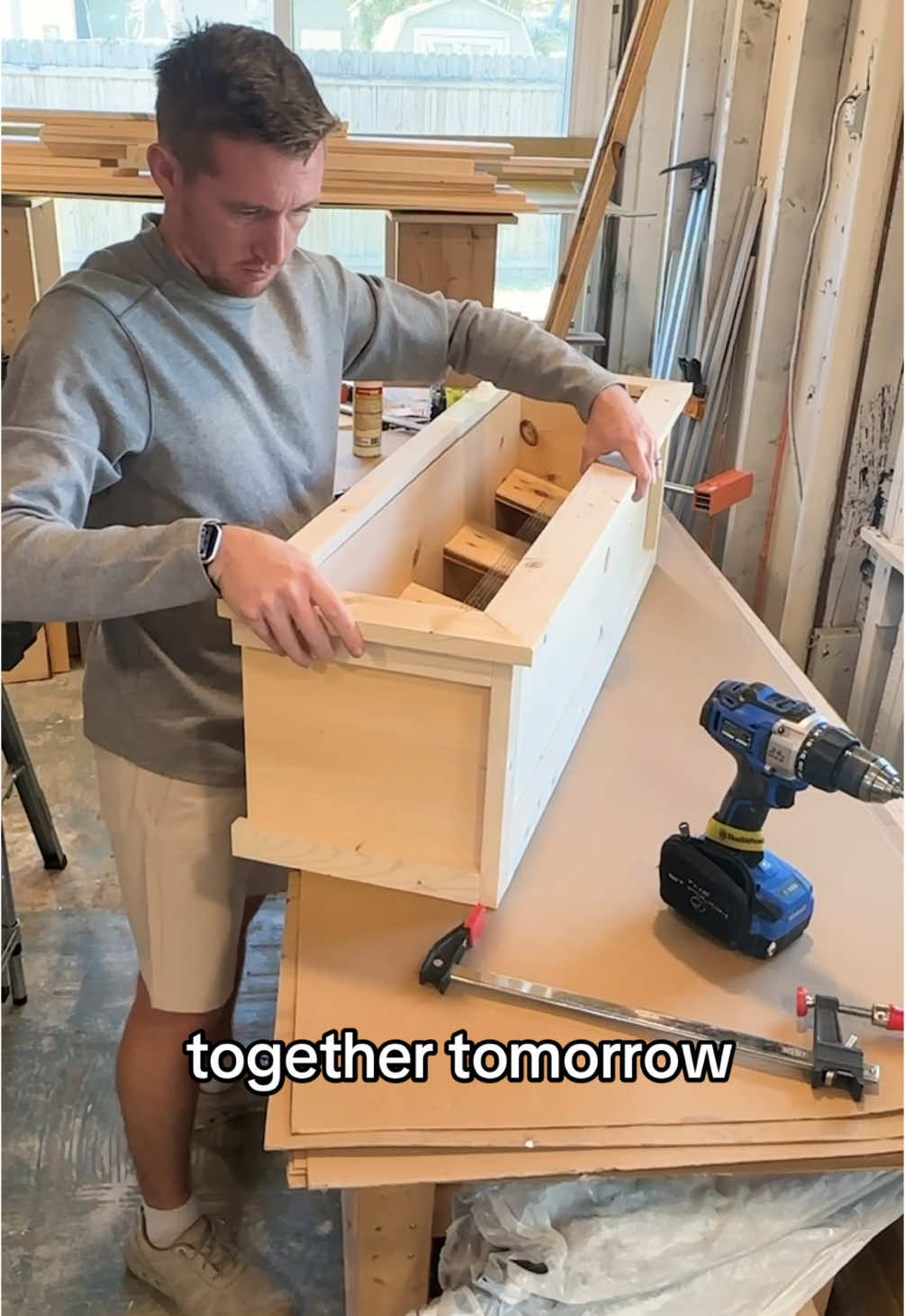 how to make a wood window box planter #DIYWoodworking #HomeRenovation #WoodworkingProjects #HomeMakeover #RenovationInspiration #HomeTransformation #DIYHomeProjects #BeforeAndAfter  #WoodworkingTips #HandmadeFurniture #HomeImprovementDIY #DIYCarpentry #HomeReno #WoodworkInspo #DIYHomeRenovation #FrontYardMakeover #CurbAppeal #FrontYardTransformation