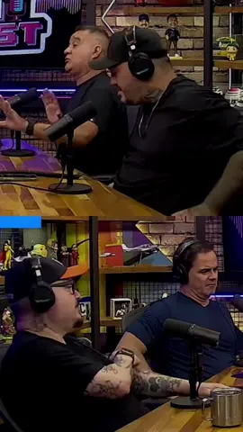 😱 
