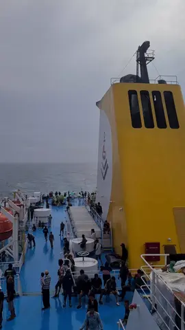 🛳🛳⚓️⚓️#mudik2025 #kalimantan #dharmaferry5 #fyp #surabaya #tanjungperaksurabaya 