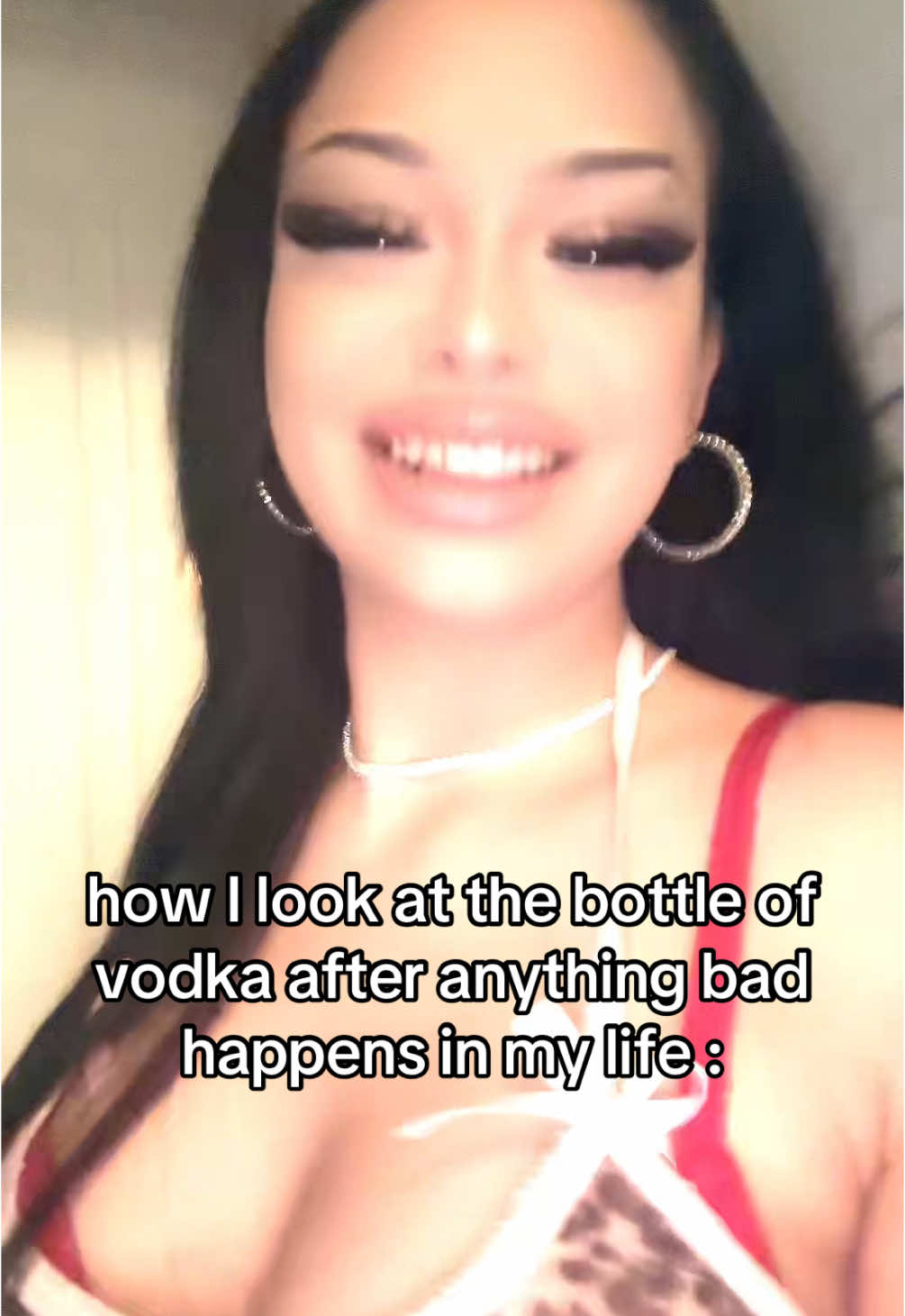 prettiest alcoholic 😂 #vodka #drunk #vodkadrunk #real #relatable 
