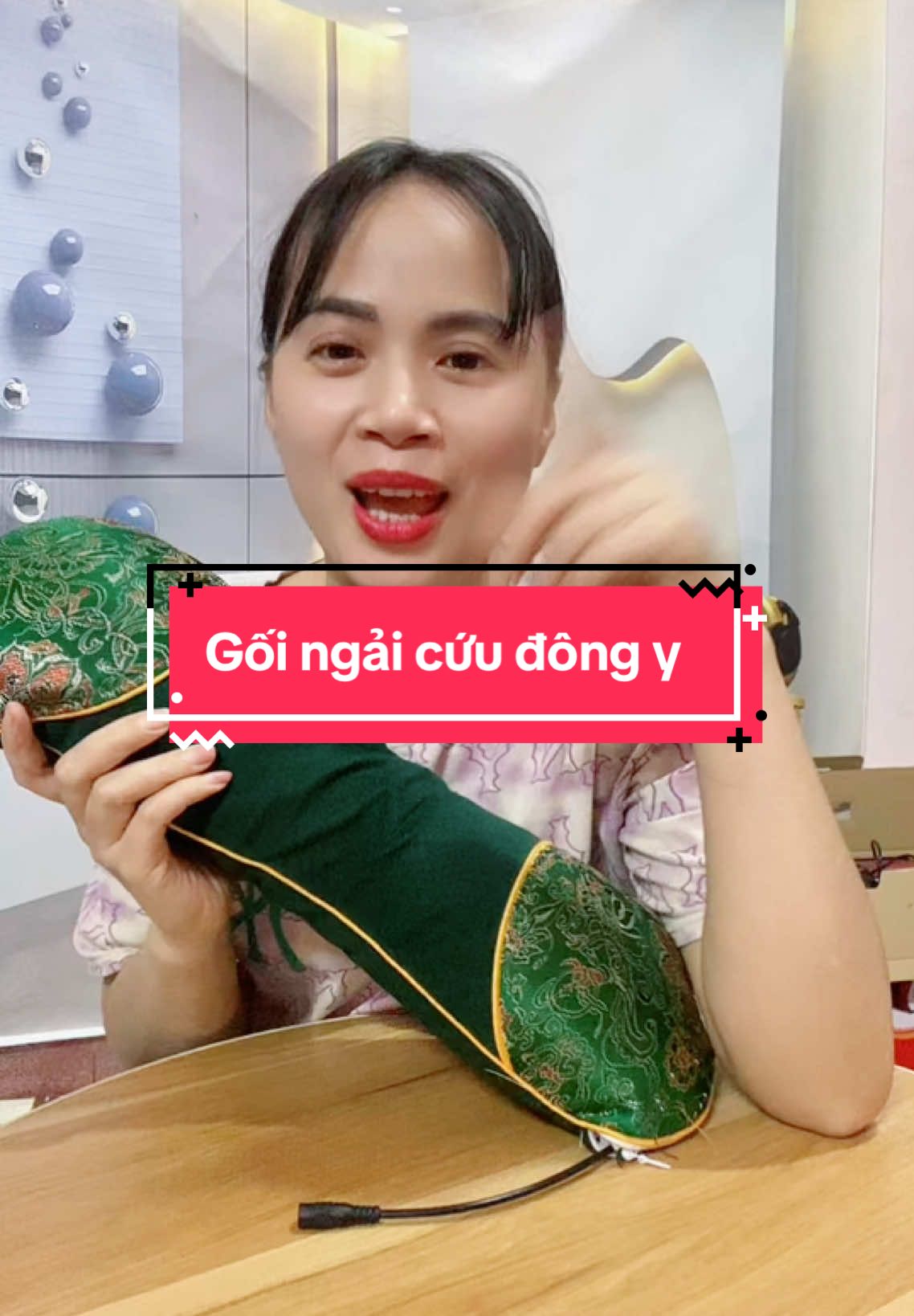 Gối ngải cứu đông y . Món quà tốt cho sức khoẻ. Mua về làm quà tặng , biếu cho ông bà bố mẹ mình quá là chân ái dồi#xuhuong #xuhuongtiktok #mentran88 #goingaicuu 
