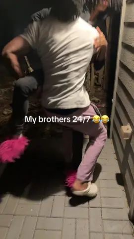 They so annoying 😂😂😭 