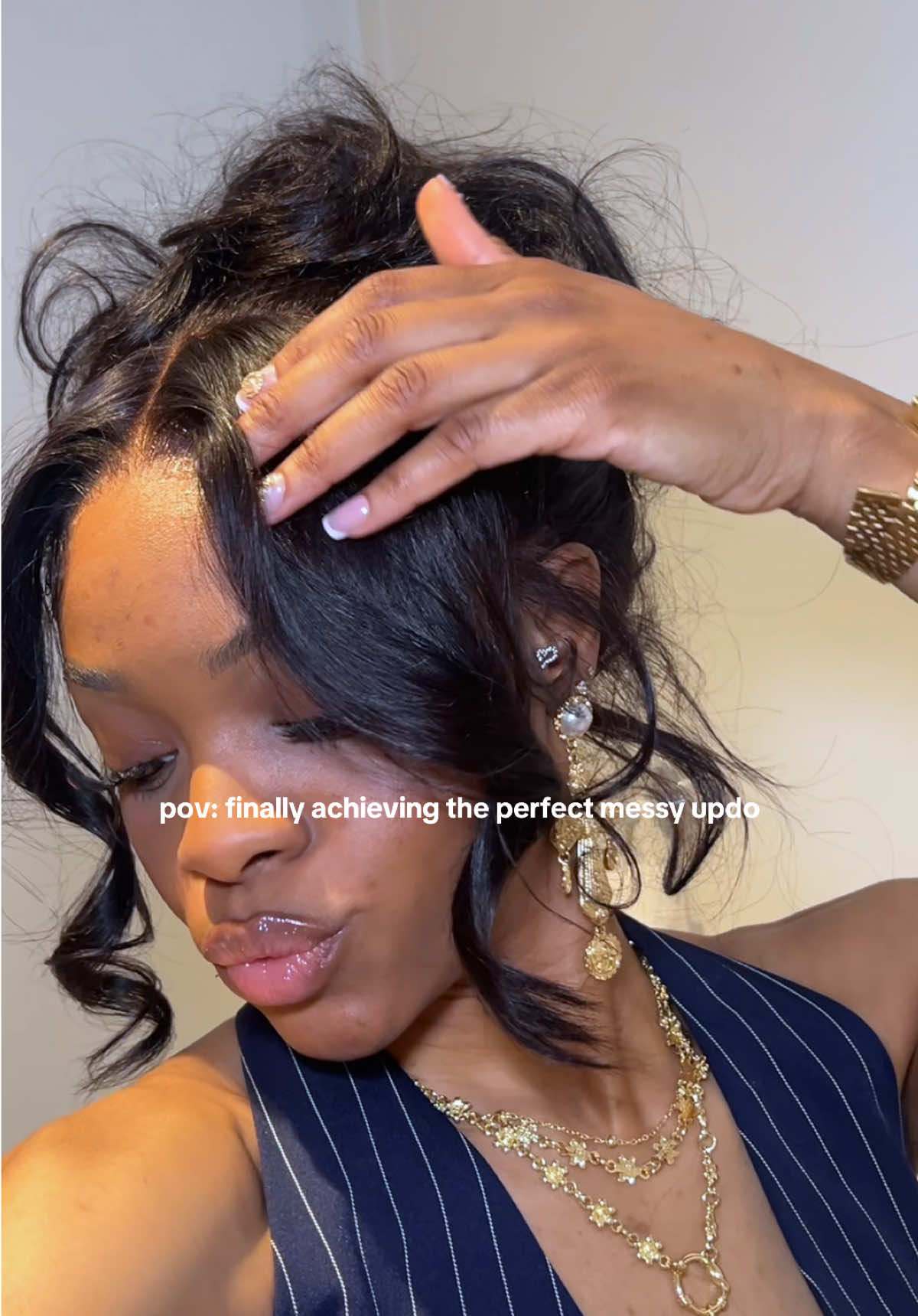 the way I had this bun in my head for dayssss, so cute ✨ #messybun #360wig #viral 