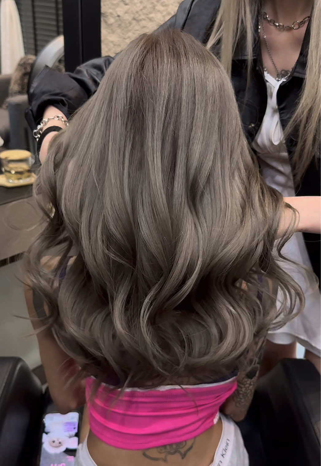 Smoky Ash Brown #singaporehairsalon #sgsalon #🇸🇬 #mowsalon #新加坡染发 #新加坡美发师推荐 #❤️‍🔥 #Love #ashbrownhair 