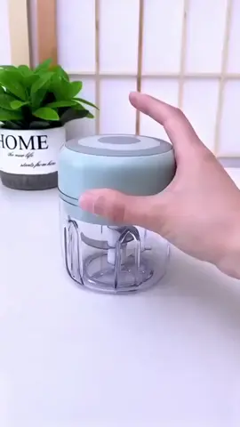 multifunctional garlic cooking machine household wirelessngarlic crusher  #garliccrasher #minigrinder #tiktokaffiliate 