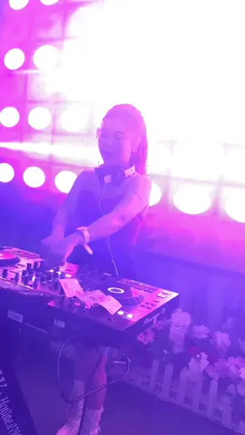 Bock show cho bé đi mn ơi 😍##DJ