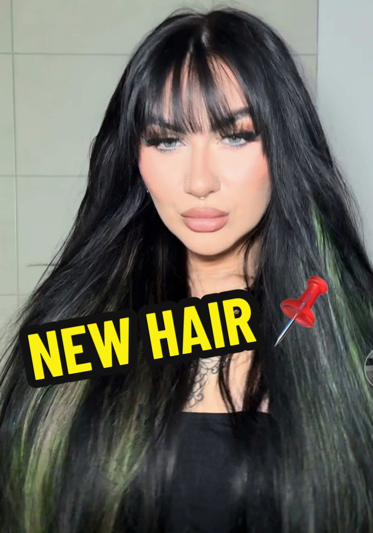 Shego who? 💁‍♀️ #altgirls #girlswithtattoos #altmoms #altmom #altmomsoftiktok #altgirl #hairtransition #greenhair #moneypiece #hairtutorial 