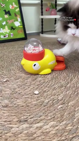 🦆 Mealtime just got a whole lot more fun! 🦴 Say hello to our Yellow Duck Interactive Pet Feeder – the playful, no-battery food dispenser that turns eating into a game! 🐶🐱 ✔️ Keeps pets entertained & mentally stimulated ✔️ Promotes slower, healthier eating ✔️ Cute duck design = functional and decorative ✔️ Eco-friendly, washable & easy to clean ✔️ Perfect for pets from 3–50kg Add joy to every bite and style to your space! 🛒 Buy Now: https://tinyurl.com/4ayv9b6r #PetFeederFun #DogLifeUK #CatParents #HealthyPetHappyPet #PetPlaytime #DuckFeederJoy #EcoPetCare #PetLoversUK #FurryFriendFun