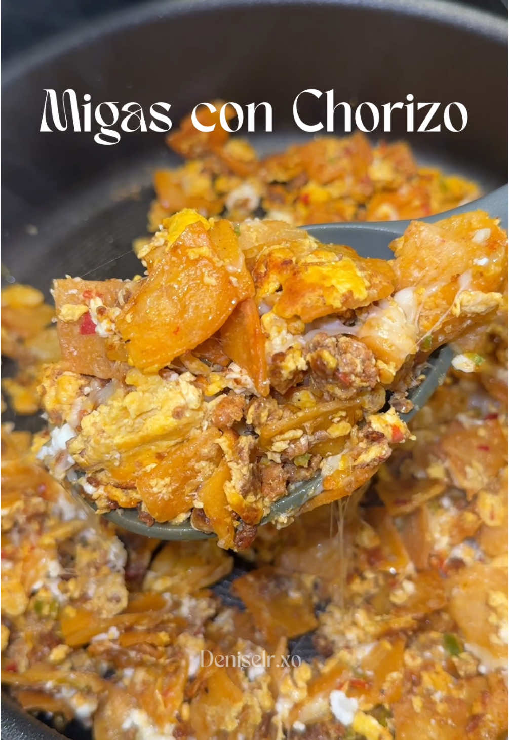 #migas#migasconhuevo#desayuno#desayunoperfecto #cocinando#enlacocina#cocinaconmigo#mexicana#mexicantiktok#creatorsearchinsights#fyp#foryoupage#paratii#recetas#recetasmexicanas#comidamexicana 