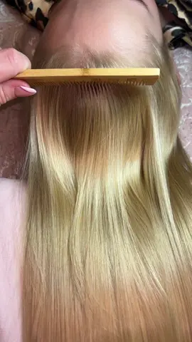 My Rapunzel 😍 natural hair how amazing and lucky shes got hair like this #creatorsearchinsights #hair #naturalhair #blondesdoitbetter #blondegirls #sobeautiful #haircareroutine #oilhairtreatment 