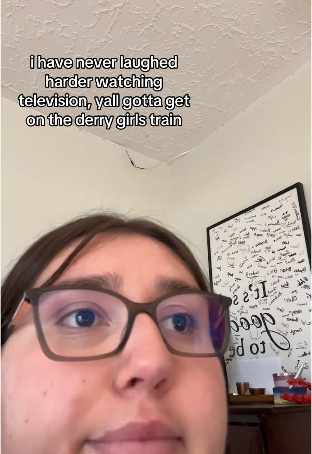 @nicolacoughlan discovered ya on bridgerton but a true stan after watching derry girls you slay queen 