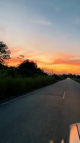 A disfrutar cada momento porque el tiempo nunca vuelve.🧡✨🥰🎶 #fypシ゚viraltiktok #traveltiktok #travel #paratii #sefeliz #virał #vivelavida 