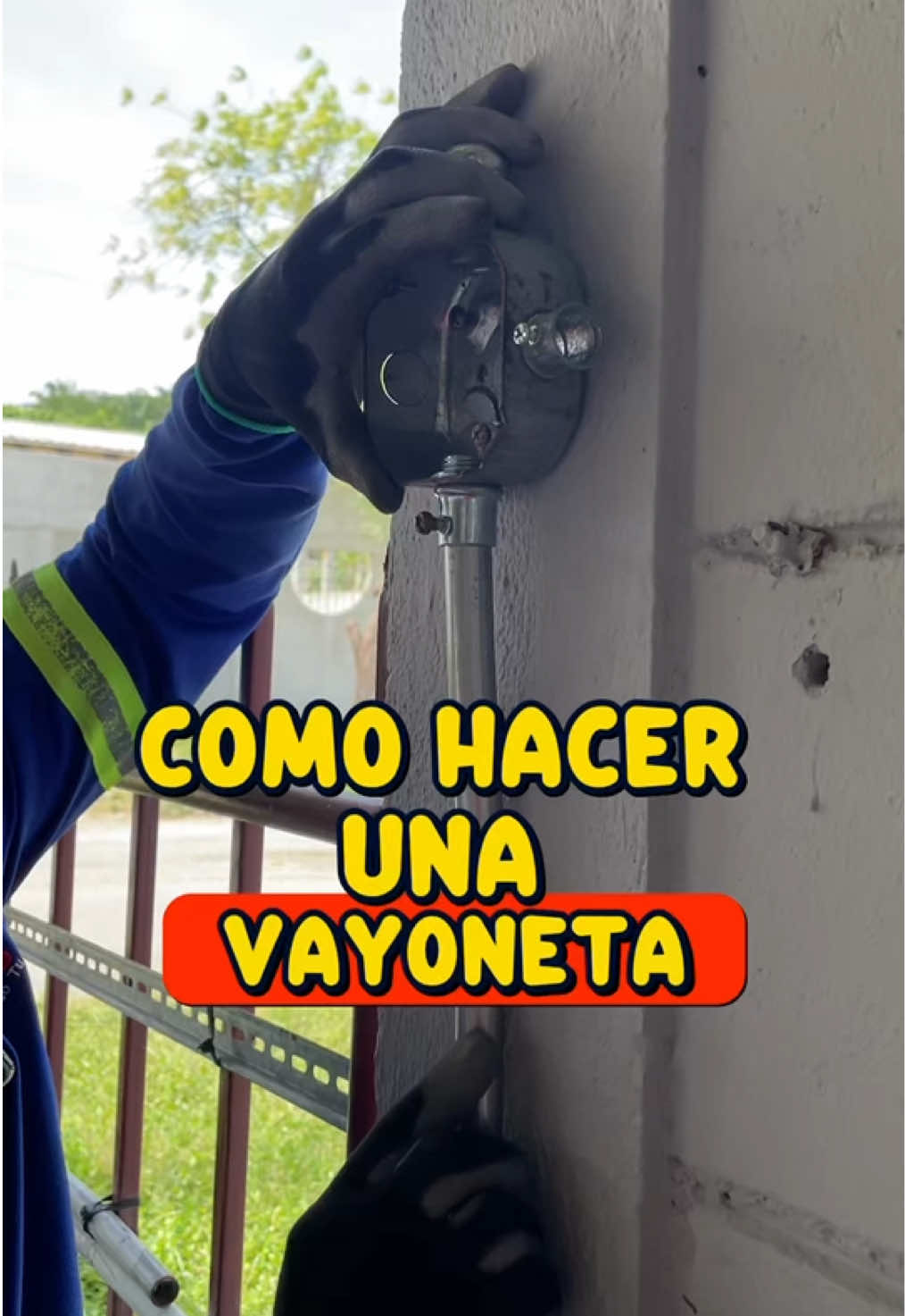 Nivel Intermedio  2 manera de hacer una VAYONETA en EMT  Parte[5]  #instalaciones #electrician #electricity #electricidad #electricistas #IsaacNewton504 #emt #pipeline #aprendeconmigo #LearnOnTikTok #tutorial #herramientas 