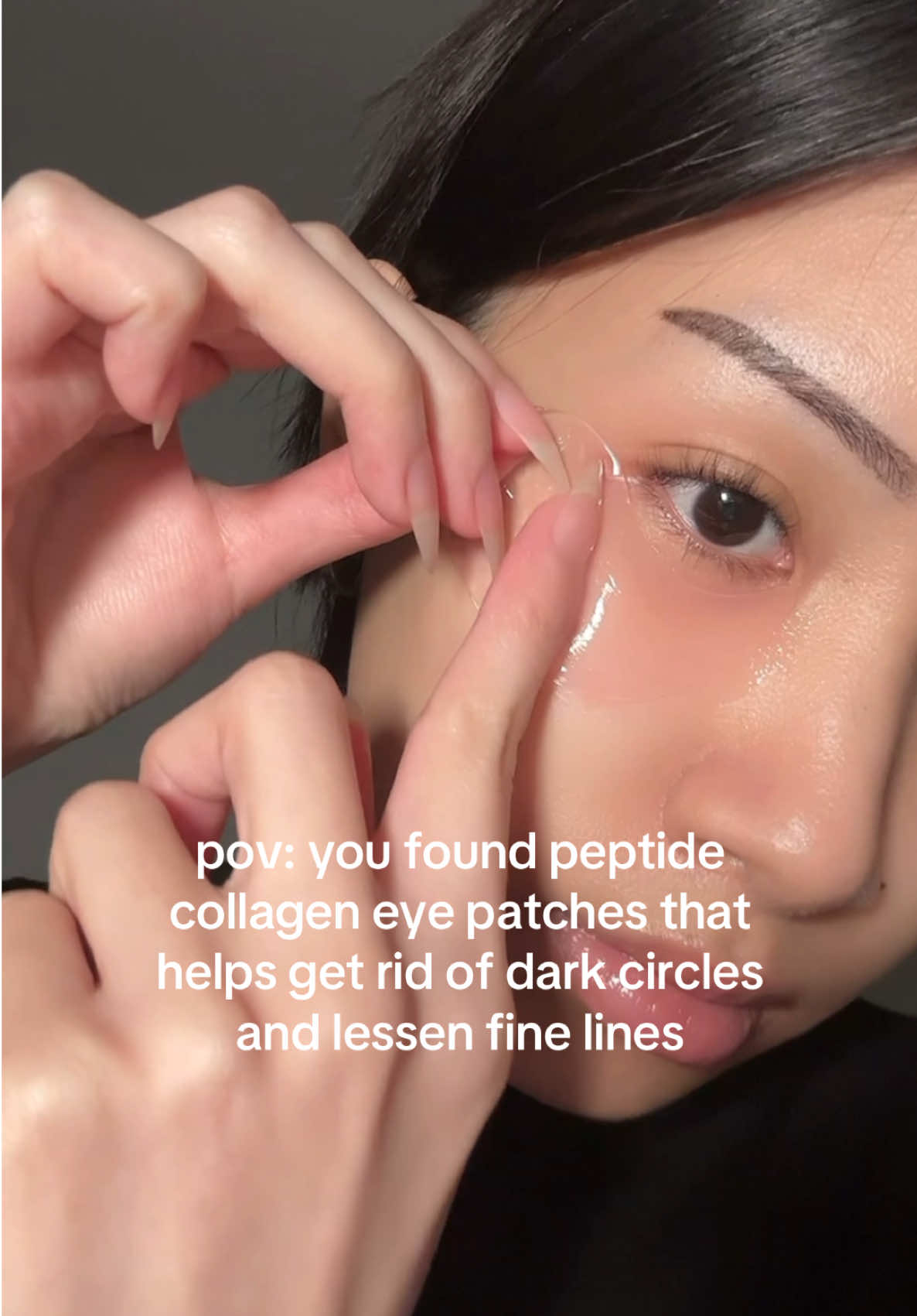 collagen eye patches brighten dark circles and reduce fine lines🙂‍↕️🫶🏻#eyepatch #eyepatches #collagen #collagenviral #undereyebags #undereyecircles #koreanskincare #skincareproducts #skincaretips @COSRX Official @COSRX US 