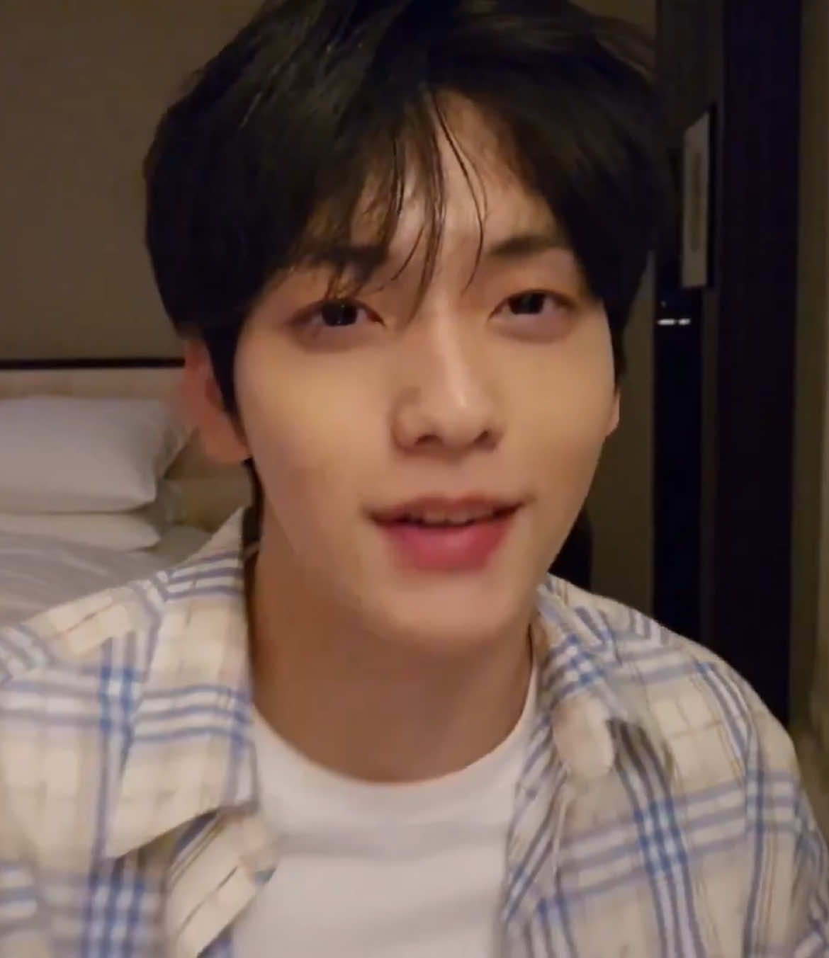 I can heard him talking all day long 🥹❤️ #soobin #soobintxt #txt #fyp #fypage #moa #choisoobin 