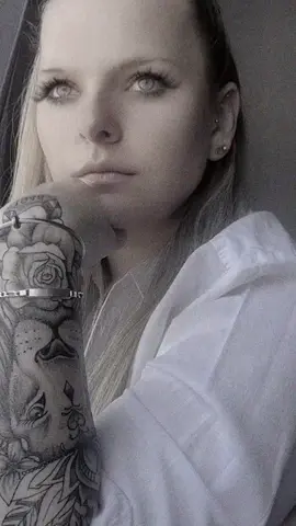 𝐿𝑒𝑏𝑒 𝑛𝑖𝑐ℎ𝑡 𝑑𝑒𝑖𝑛 𝐿𝑒𝑏𝑒𝑛, 𝑠𝑜𝑛𝑑𝑒𝑟 𝑙𝑒𝑏𝑒 𝑑𝑒𝑖𝑛𝑒𝑛 𝑇𝑟𝑎𝑢𝑚!🤍#Glücklich#wahreworte#Overthink#overthinker#Leben#taken#glücklichvergeben#vergeben#dankbar#dankbarfürdich#traum#tattoo#ink#tattooart#tattoogirl#Lebedeinentraum#fypp#fyppp#fypage#foryoupage#Page#lasstliebeda#frieden#depression#Angststörung#trend#sound#viral#fypsounds#lasstliebeda#❤️