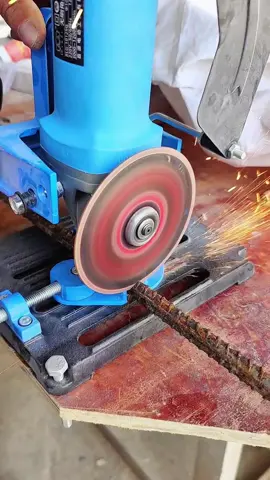 CUT LIKE A PRO! Industrial Diamond-Cut Metal Blades - Slice Stainless Steel Like Butter!#tool #metal #homedecor #diamond #cuts #DIY #depot 