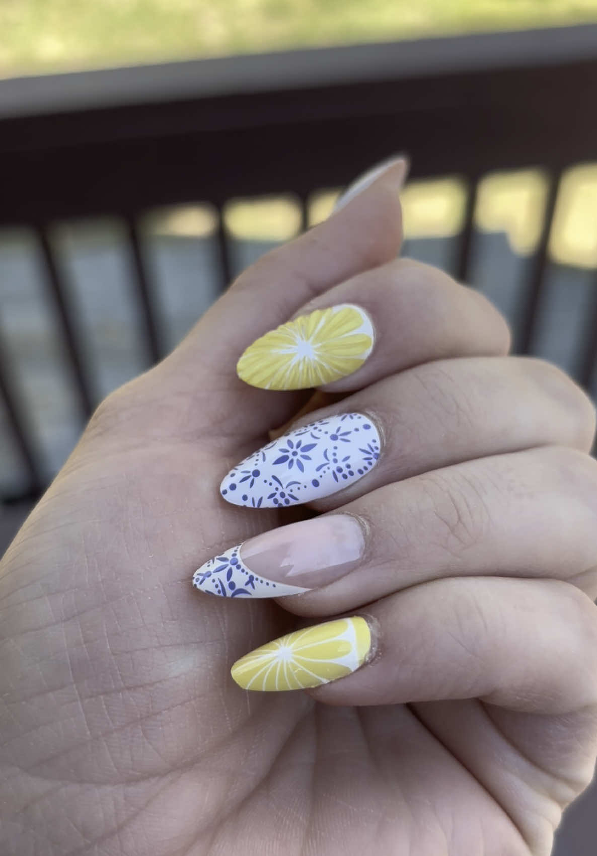 Im in love with this set! 😍 this set gives me mamma mia vibes 💙 #pressonnails #blue #frenchtip #frenchtipnails #sunny #lemon #viral 