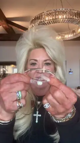 Divinley Guided with @&LIVY • rhode island #longislandmedium #spirituality #theresacaputo #longislandmedium 