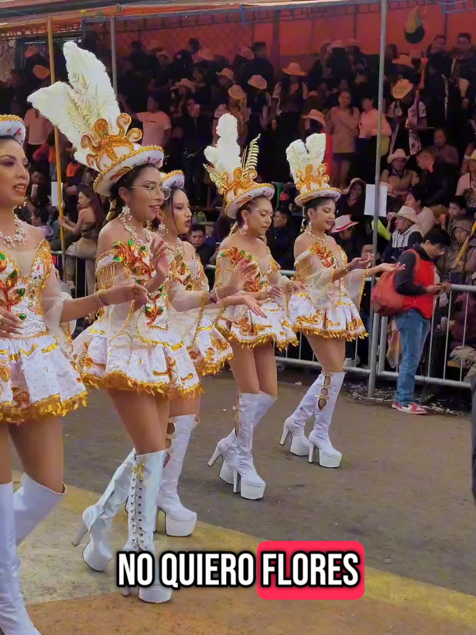 No quiero Honores nonquiero flores.. eso es vanidad.. solo quiero que me toquen Morenada.. 🎵🎵  #morenadamejillones #morenadaboliviana🇧🇴 #carnaval2025 