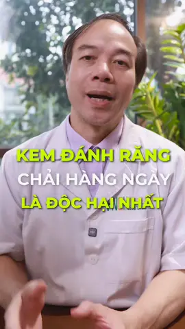Kem đánh răng có chứa flo gây ng.u.y h.ạ.i cho sk như thế nào? #LearnOnTikTok #chiasekinhnghiem #baihoccuocsong #chamsocsuckhoe #vuvgroup #tiensiphong #suckhoe 